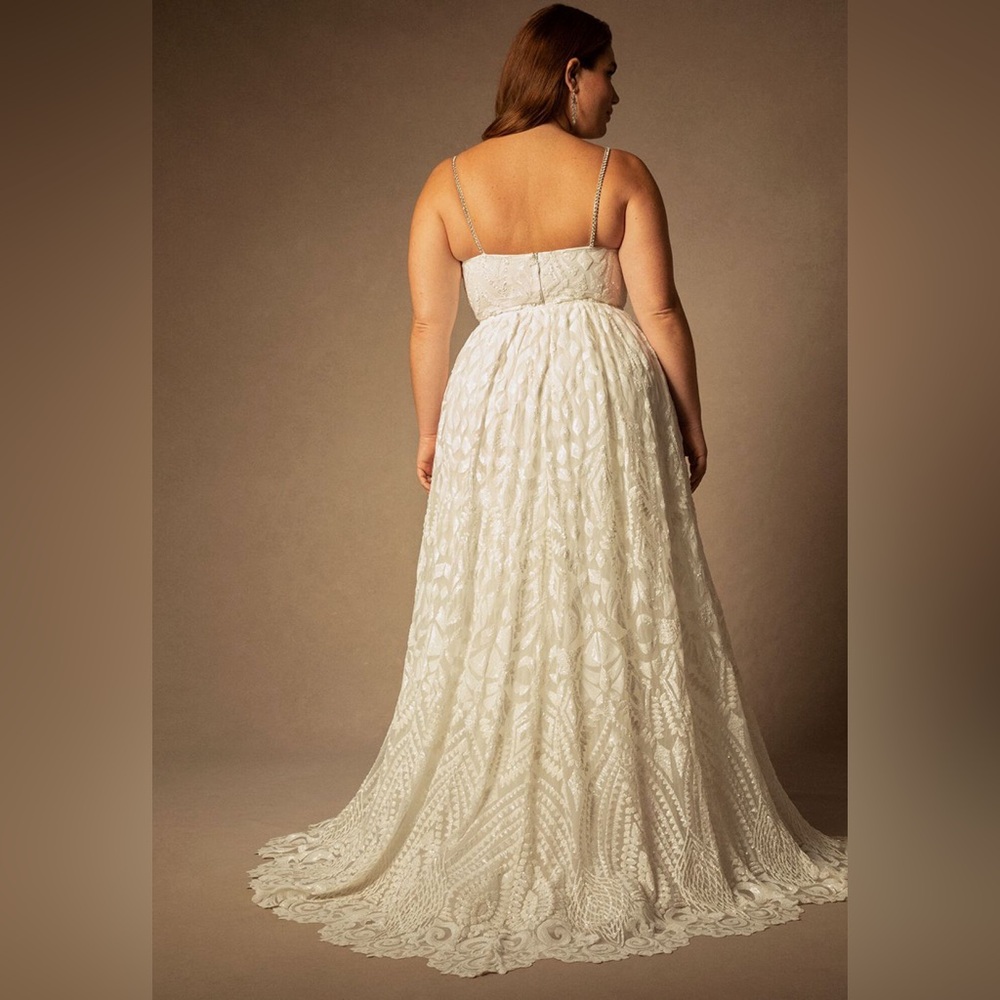 Absolutely stunning bridal gown with full overskirt. NWT! - Picture 3 of 5